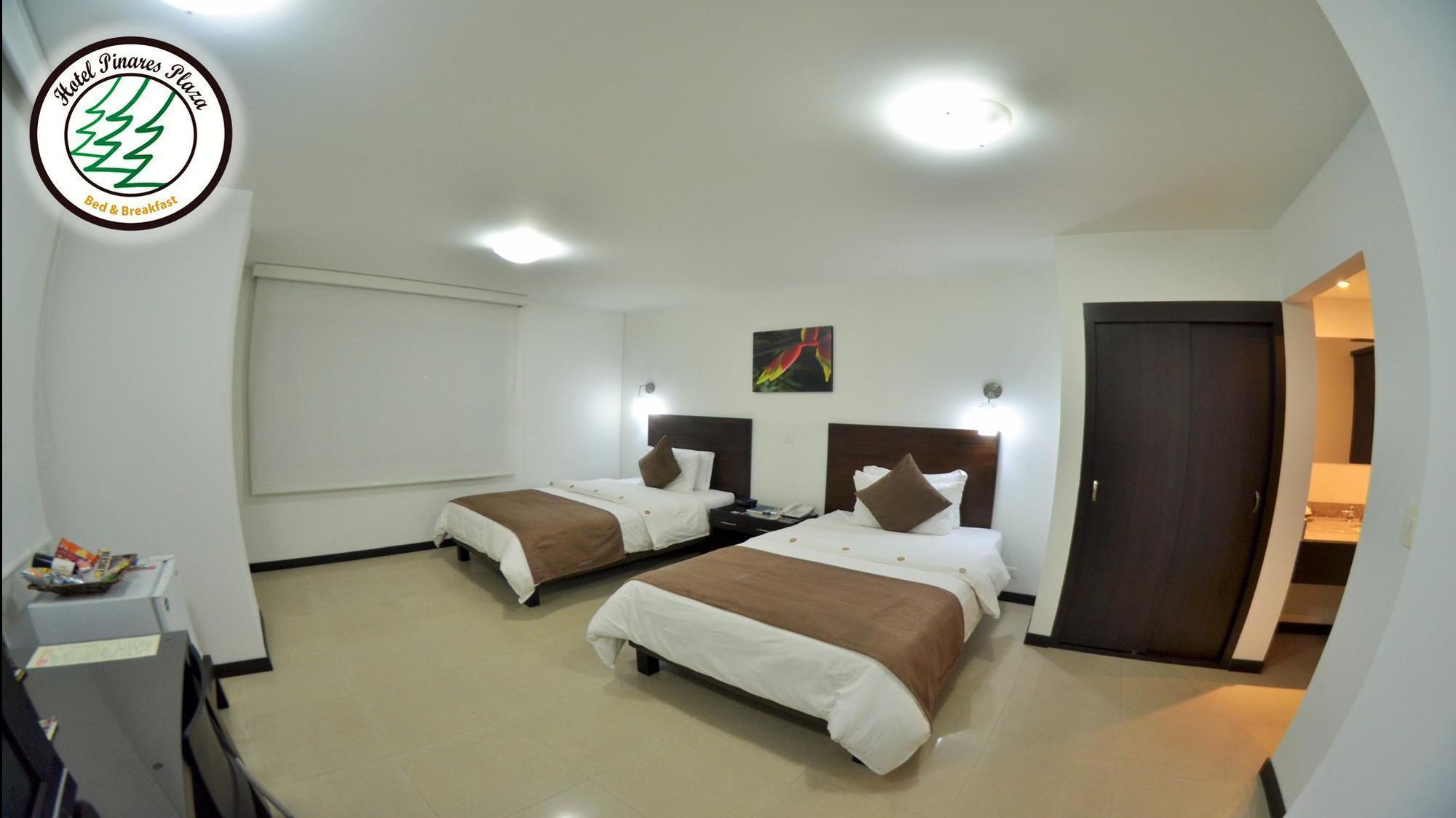 Hotel Pinares Plaza Pereira Exteriör bild