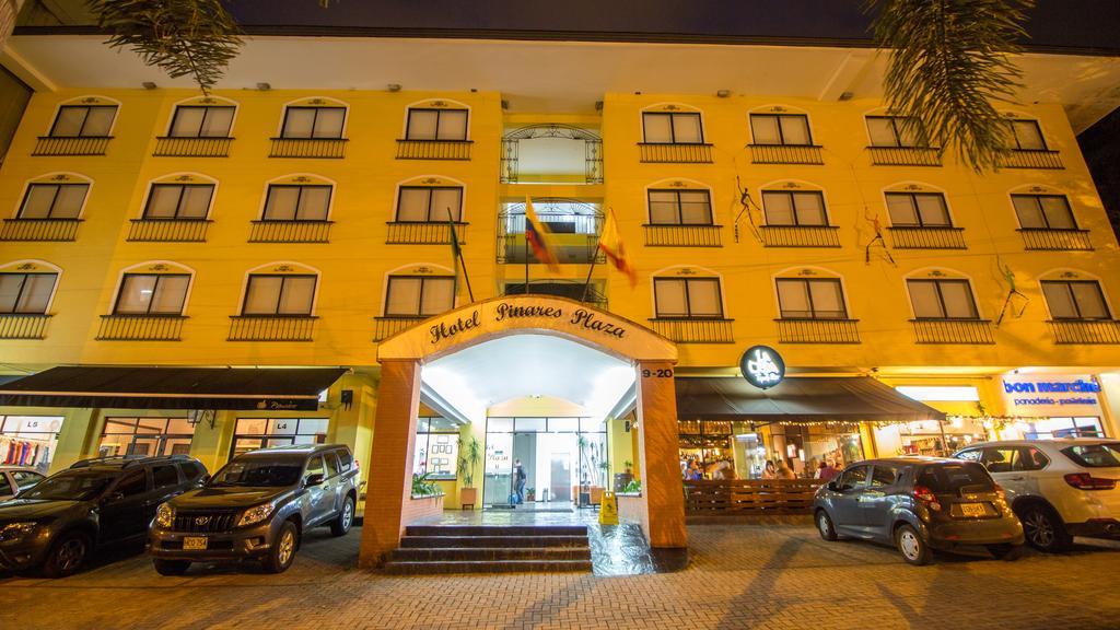 Hotel Pinares Plaza Pereira Exteriör bild